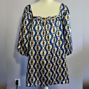 SHE'S COOL Brand blouse in 3X with Bubble‎ Sleeves